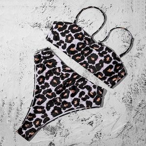 🌸 NEW High-Waist Leopard Bikini Set 🌸